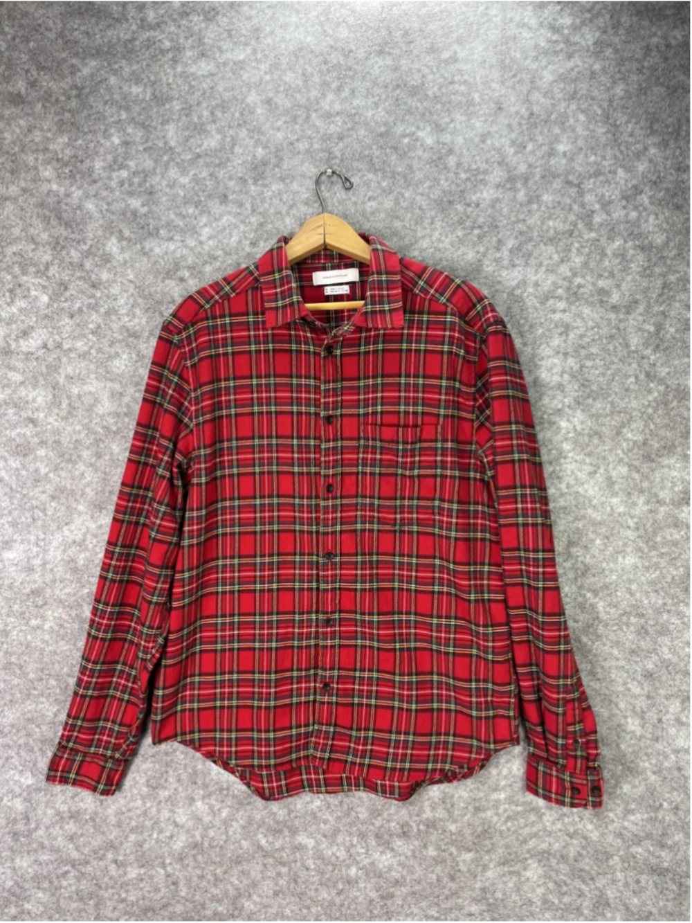 Urban Outfitters Shirt Mens Medium Red Plaid Flannel Button Long Sleeve Casual